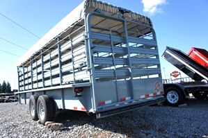 Homesteader Gooseneck Livestock Trailer 2012 
